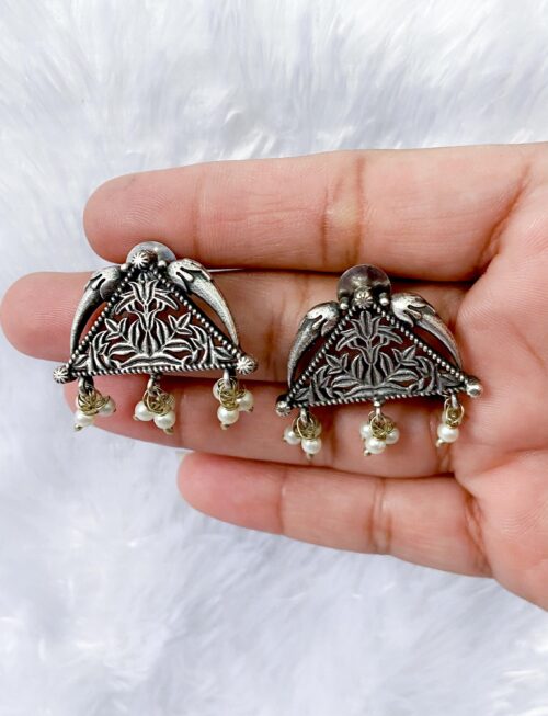 Brass Earring Triangle stud with pearls