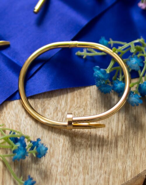 Anti-Tarnish Nail Bracelet