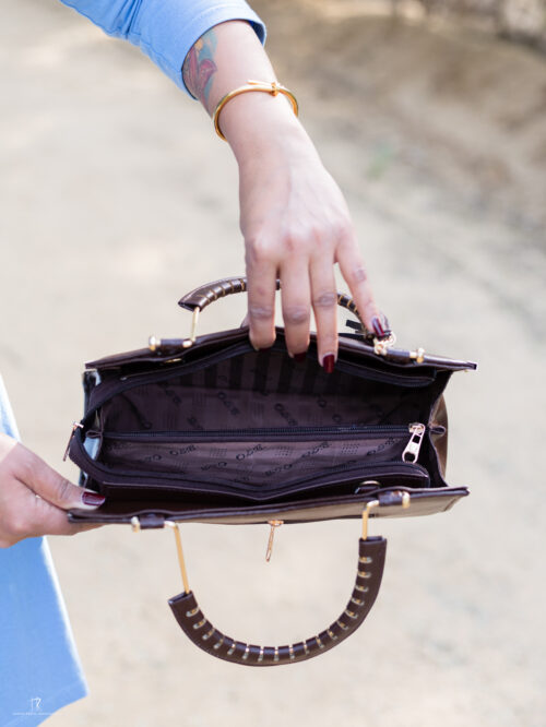 Luxe Brown Handbag with Gold Accents - Image 3
