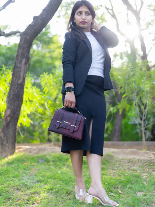 Textured Chic Crossbody Bag - Image 2