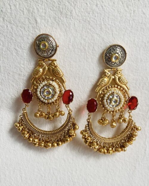 Elegant gold-plated brooch with intricate bird motifs and pearl embellishments. - Image 2