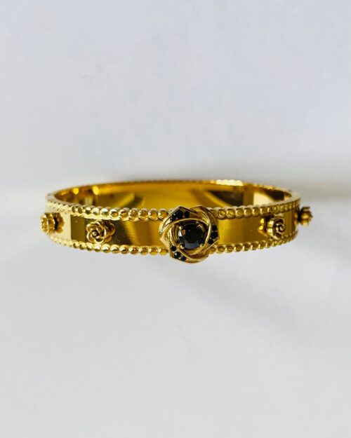 Bold yet feminine—this bracelet is where royal charm meets modern edge. - Image 6